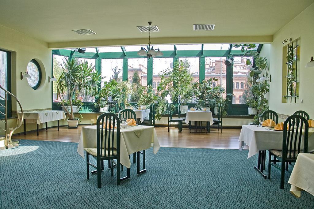 Hotel Dorrian ポズナン エクステリア 写真